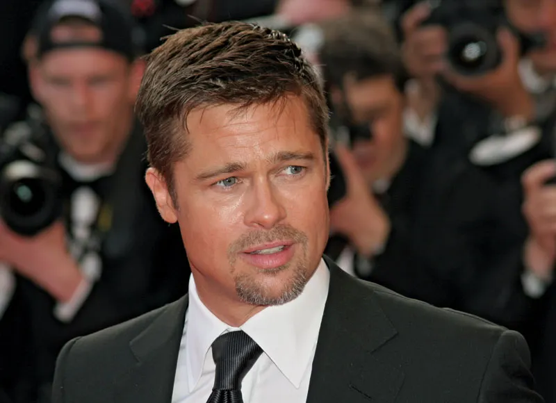 Brad Pitt played the role of Achilles in which epic war film?