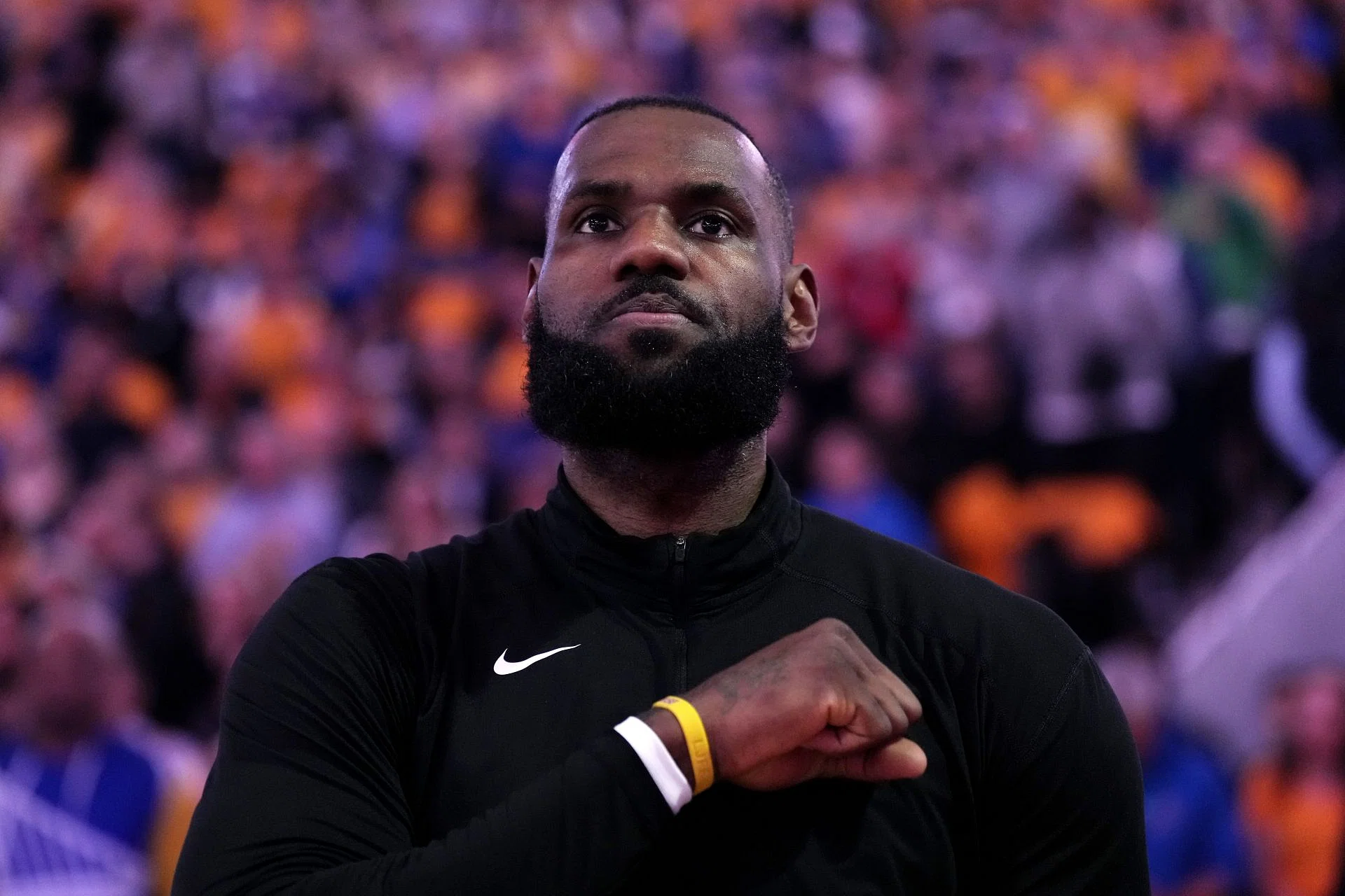 How many NBA teams has LeBron James played for in his career?
