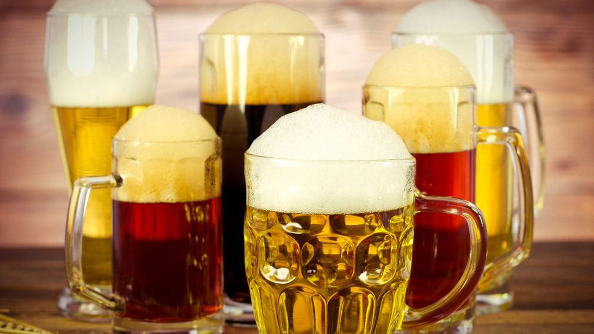 Which beer style is known for its light and effervescent character?
