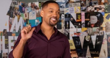 Which Will Smith film features him as a superhero with superhuman strength?