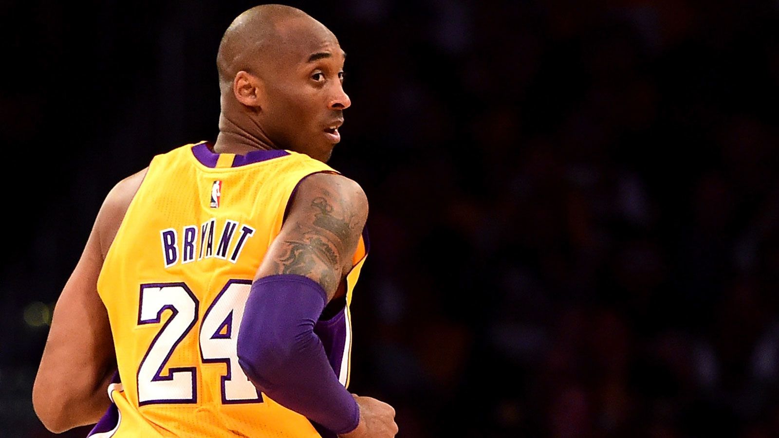 Kobe Bryant was known for his incredible work ethic. How many hours a day did he reportedly practice?