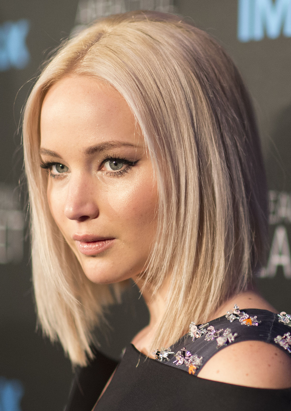 In which movie did Jennifer Lawrence play a character who is forced to work as a spy for the Russian government?