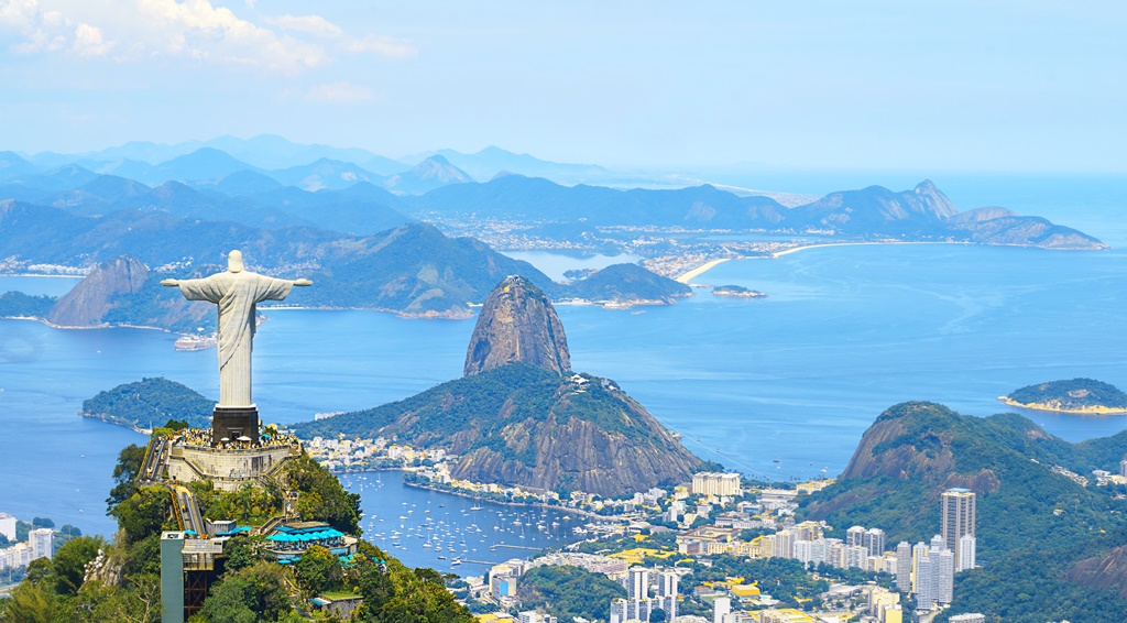 Which national park is located in Rio de Janeiro?