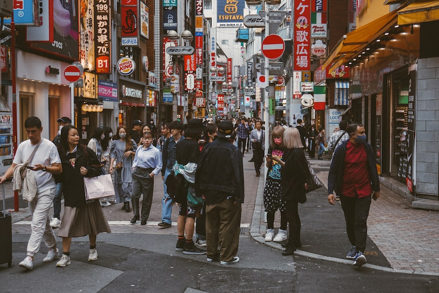 Which famous shopping street in Tokyo is known for its trendy boutiques and fashion-forward atmosphere?