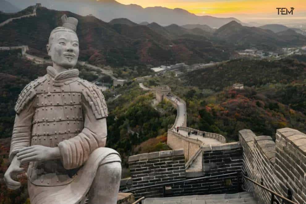 How many people are estimated to have died during the construction of the Great Wall of China?