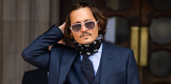 What is the name of Johnny Depp's character in the film 'Finding Neverland'?