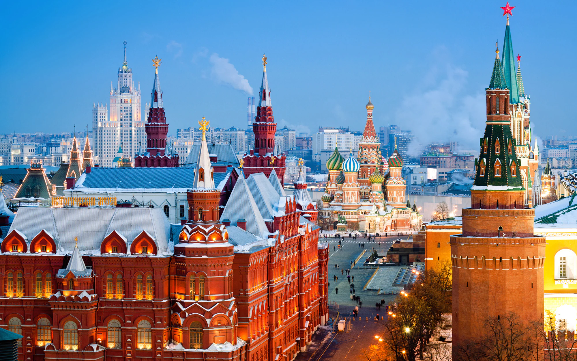 What is the name of the main street in Moscow?