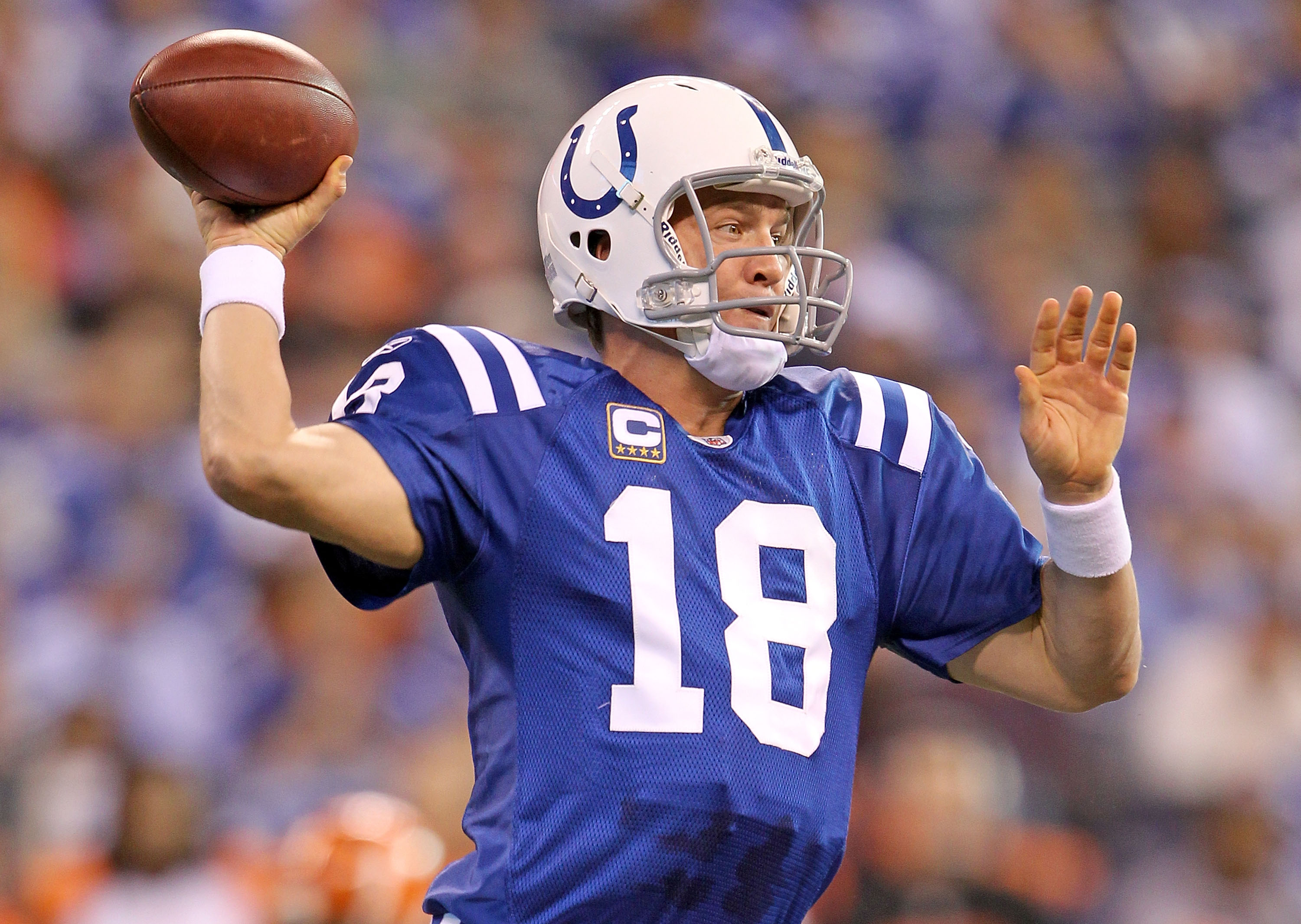 Which team did Peyton Manning spend the majority of his career with?