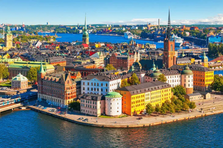 Which iconic building in Stockholm is shaped like a globe?