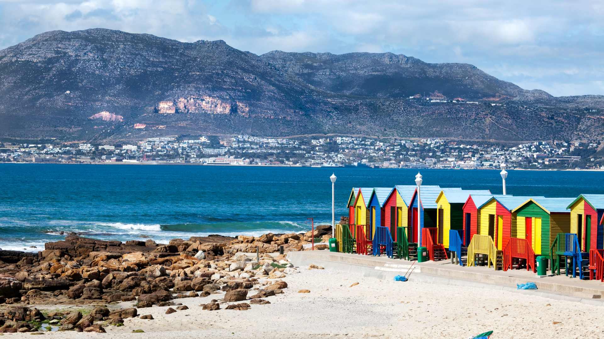What is the name of Cape Town's famous open-air market?
